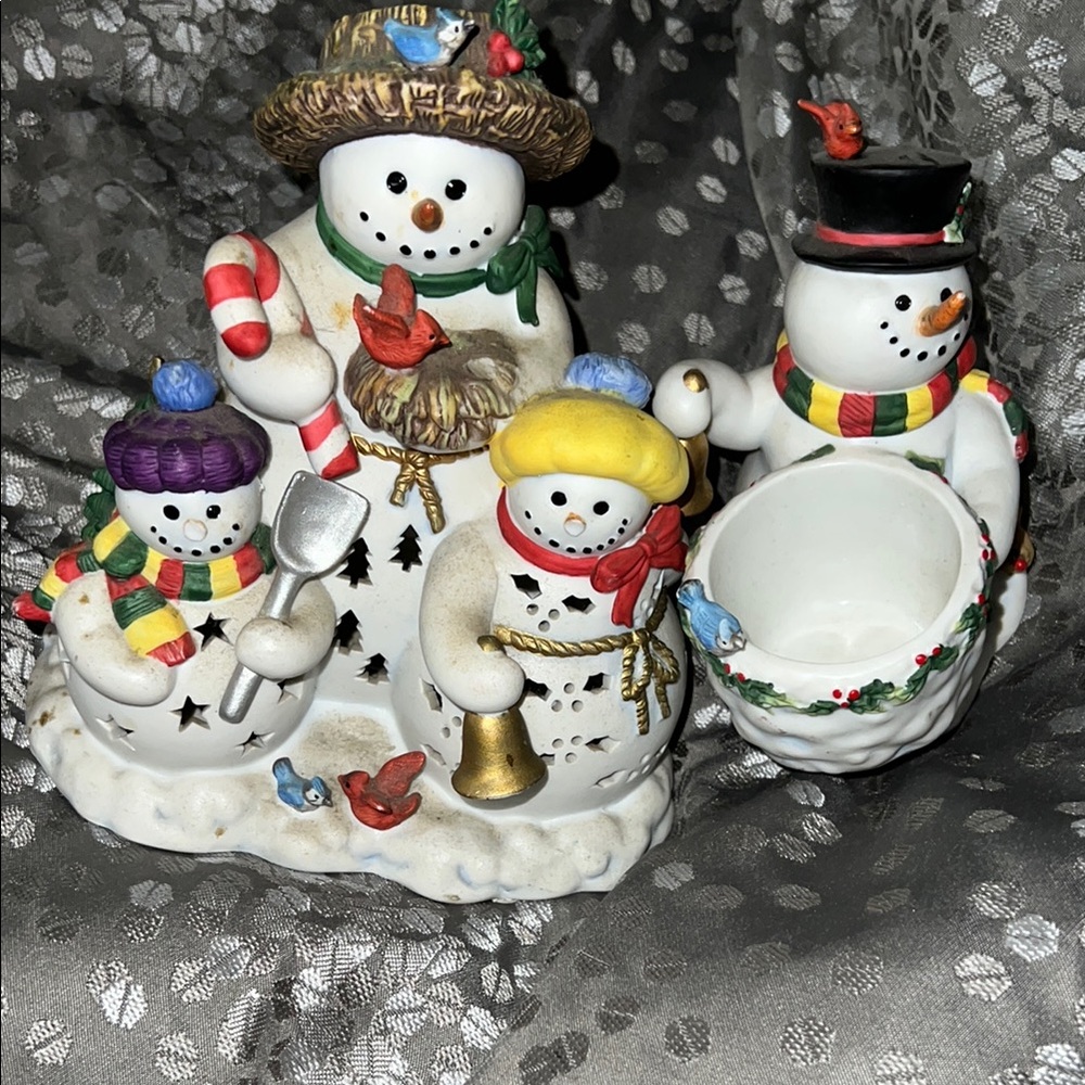 Festive Snowman Family Figurine Set Christmas tea light holders 3 Pieces